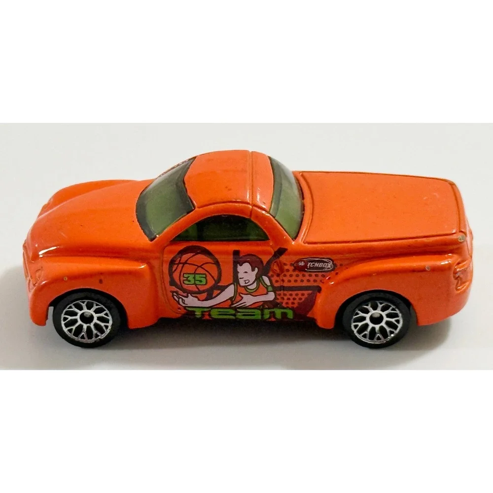 Matchbox‎ Chevy SSR Truck Kids OS Orange Basketball Team 35 Diecast Car
